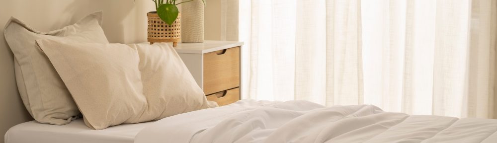 Cama con acolchado de Arredo